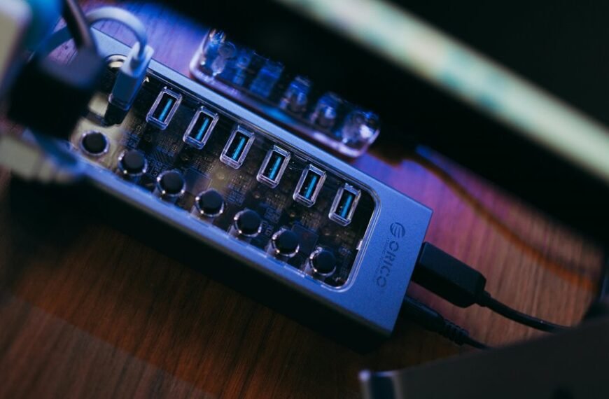 intelligent digital web hub